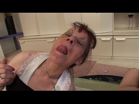 ❤️ Dos abuelas y un abuelo hacen un trío ☑ Porno en es.rionews.top ❌️
